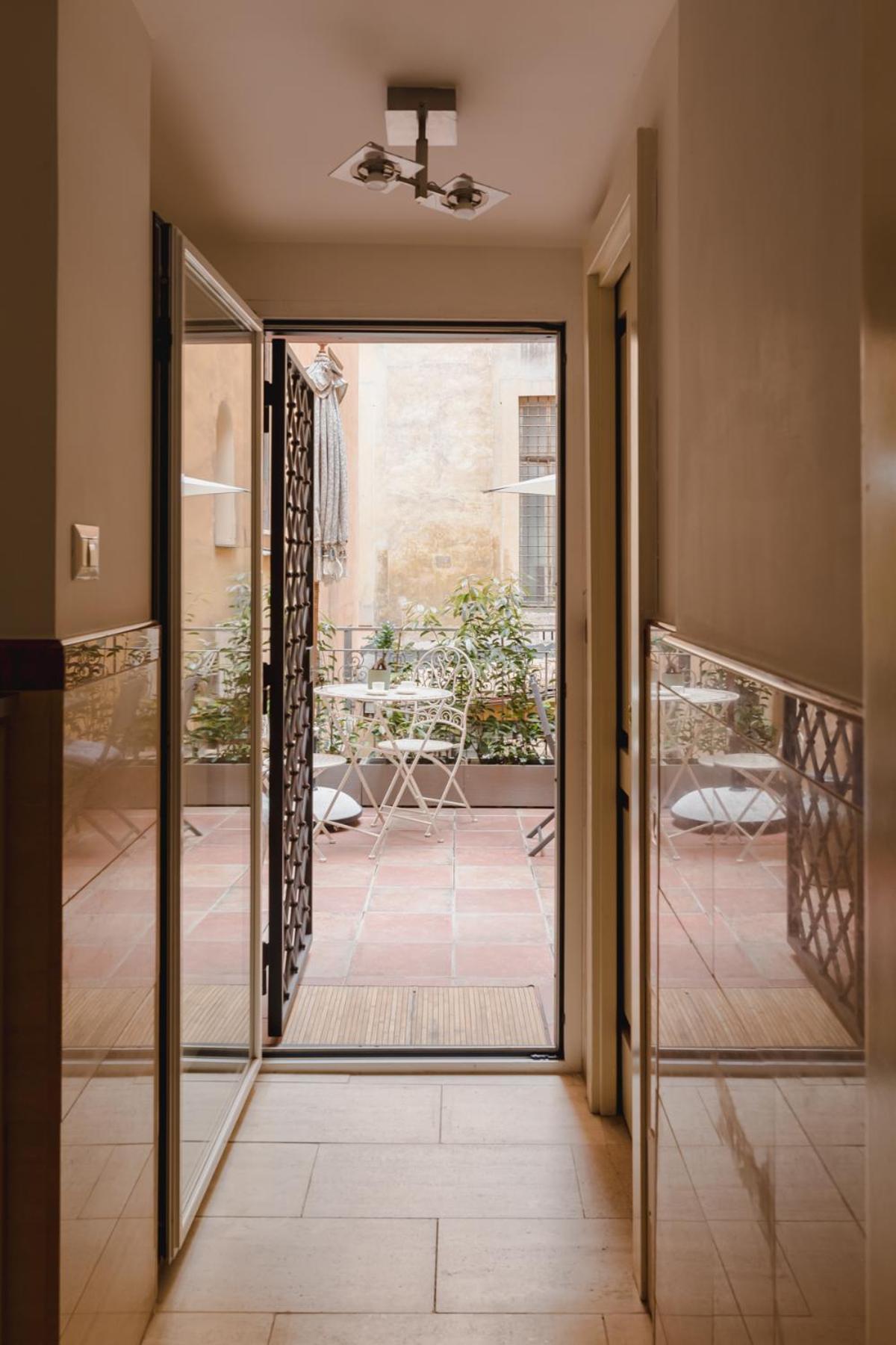 Nsm 71Viadelcorso Appartamento Con Terrazzo โรม ภายนอก รูปภาพ